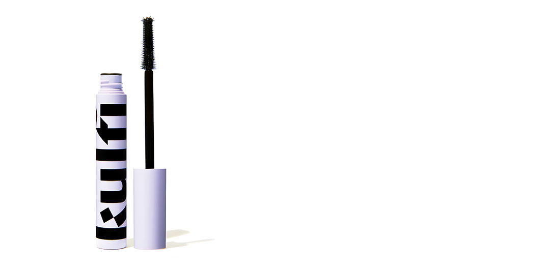 Kulfi Beauty Badi Lash Mascara creating voluminous fluttery lashes