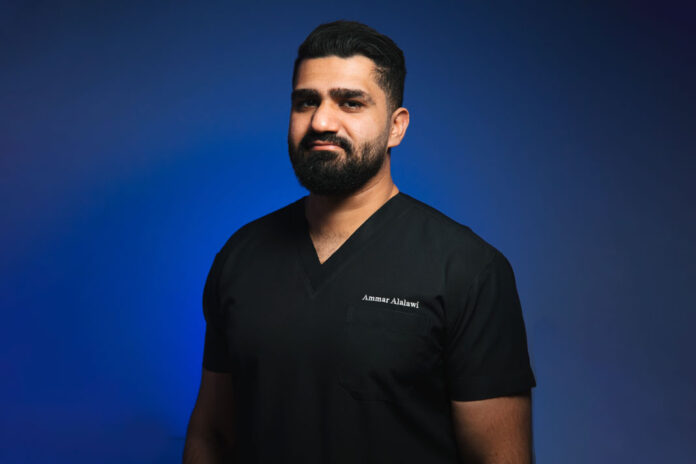 Dr Ammar Alalawi explaining VitaNAD therapy at ALKEM Bahrain