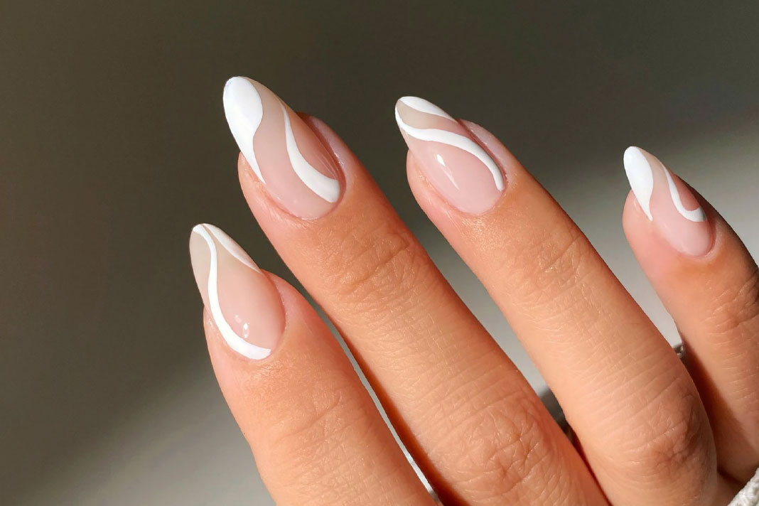 M&M Beauty Lounge Bahrain nail art brow and lash services