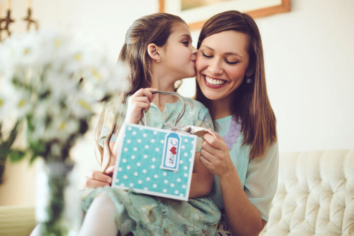 Mother’s Day gift guide with thoughtful ideas for mum